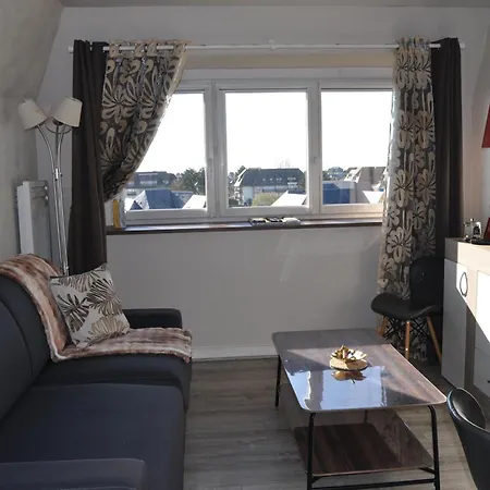 Et Soleil A Sur Mer/ Deauville